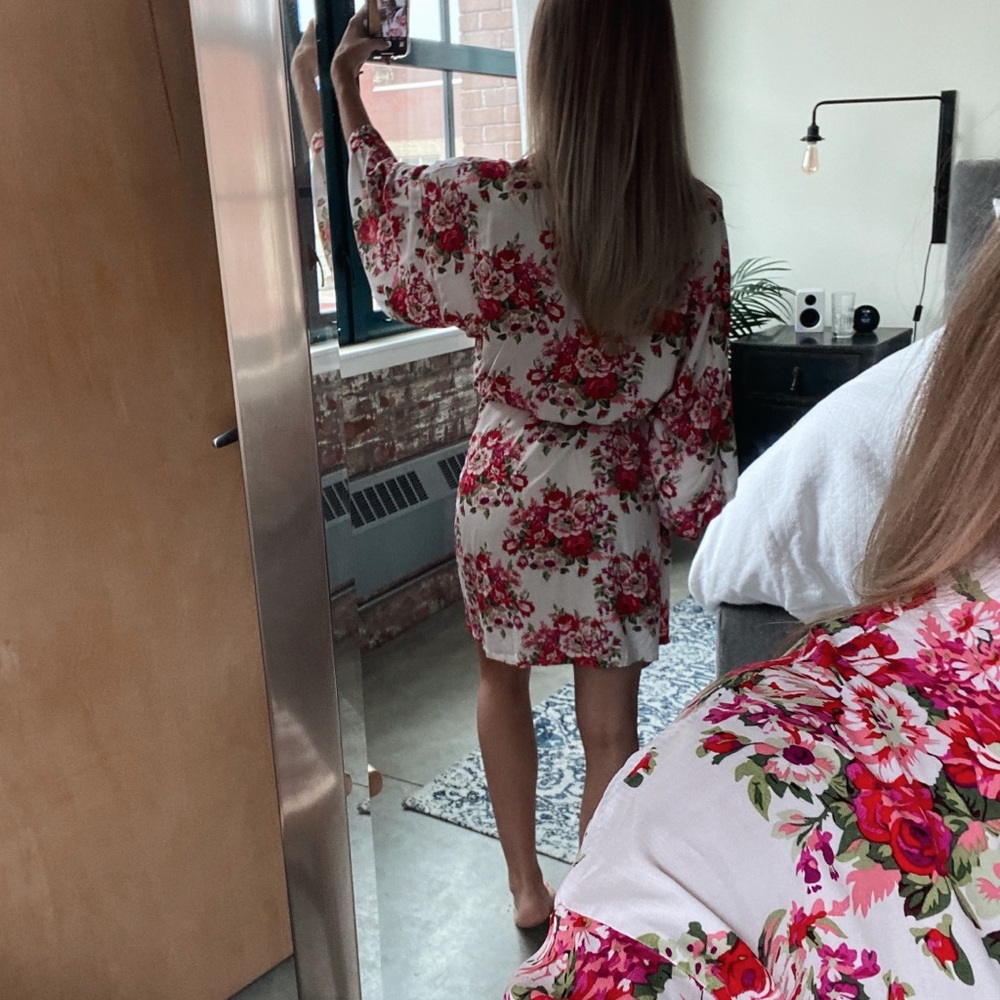 FLORAL ROBE - Picture 4 of 6